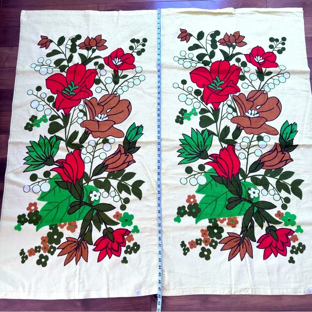 Vintage Panda 2 Bath Towels Yellow Floral 100% Cotton New Old Stock 48x25 – 80s